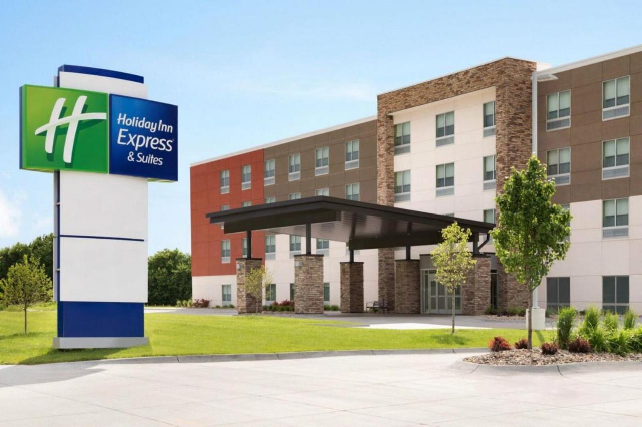 Holiday Inn Express & Suites - Canton By Ihg Extérieur photo
